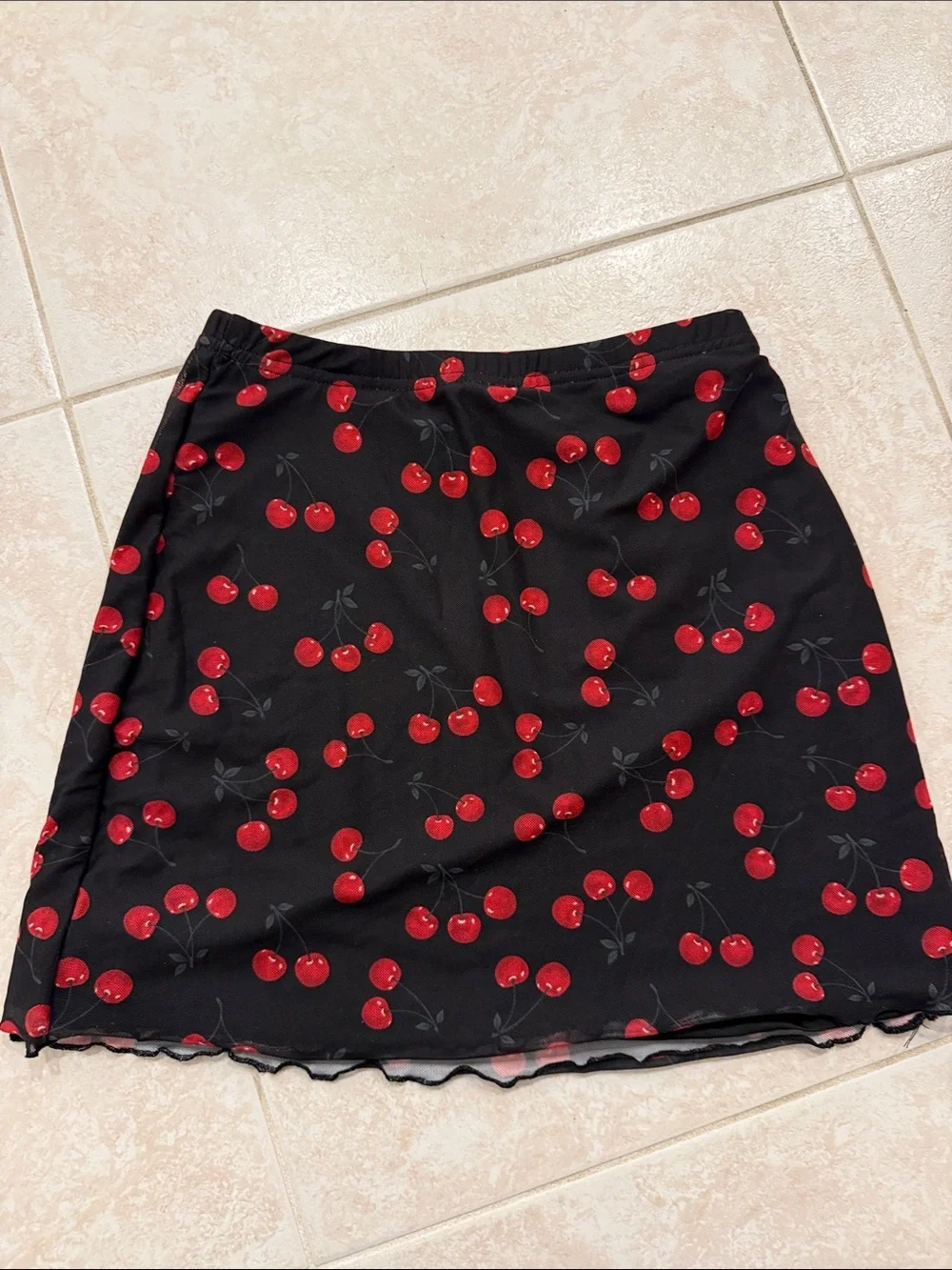 Black Cherry Print Skirt. Size xs - Picture 3 of 3